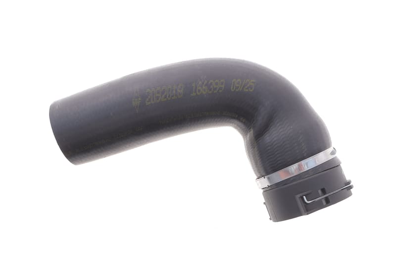 Патрубок інтеркулера BMW 5 (E60) 2.0D 02-10 M47/N47 NRF