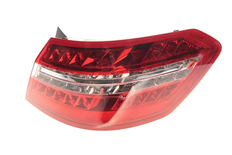 Фонарь задний MB E-class (W212) 09-16 (R) ULO