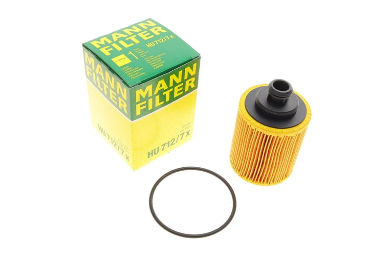 Фильтр масляный Fiat Doblo/Punto/500/Fiorino 1.3JTD 05-/Opel Combo/Corsa/Astra/Meriva 1.3CDTI 04-14 MANN-FILTER