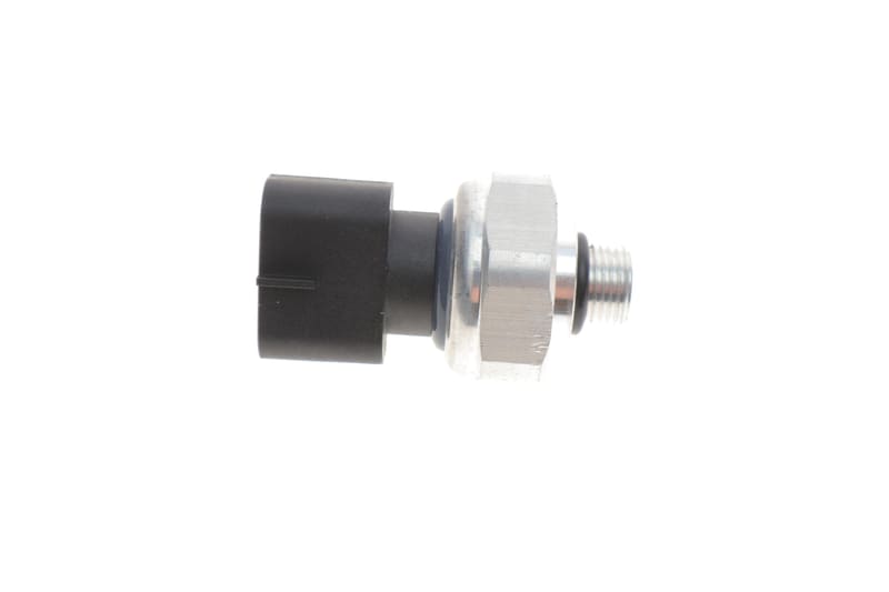 Датчик давления кондиционера Toyota Avensis/Rav 4/Lexus IS 03-13 NRF