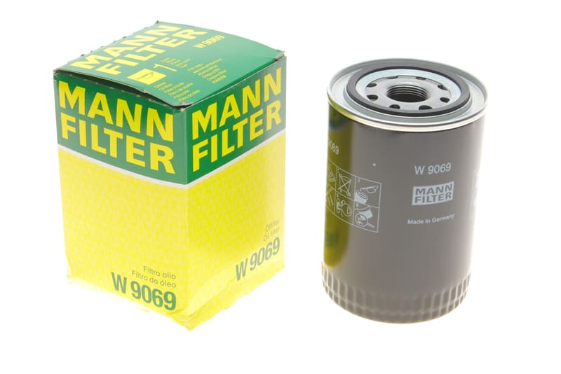 Фільтр масляний Mitsubishi Pajero 2.8TDI/3.2DI-D MANN-FILTER
