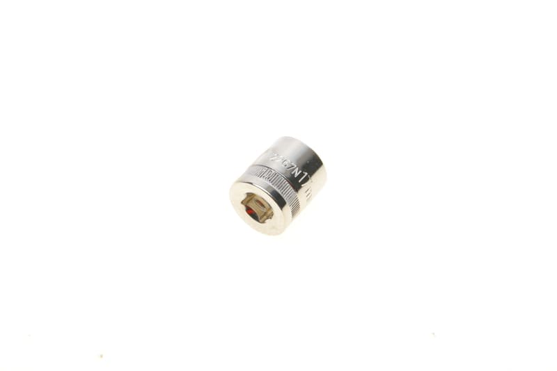 Головка торцевая 3/8" 17 мм (хромированная) VIGOR