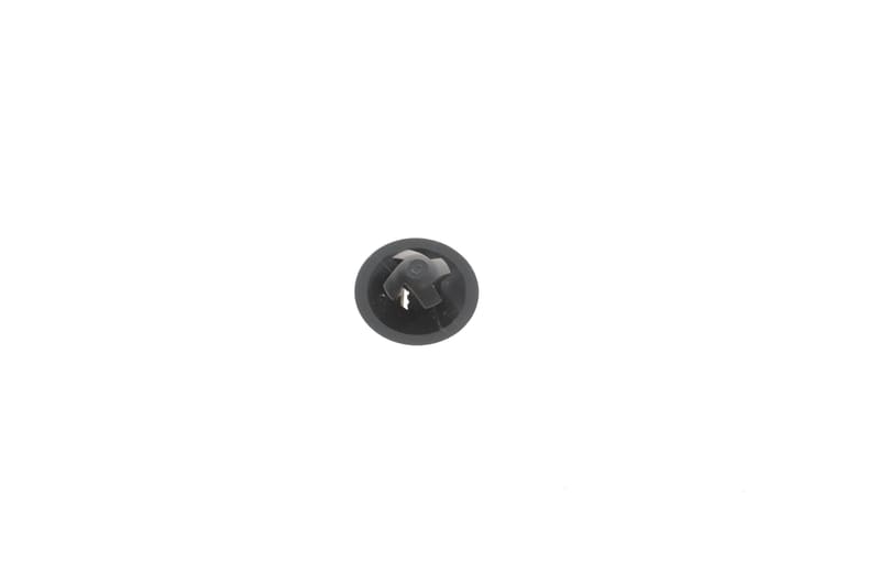 Клипса крепления обшивки Skoda Fabia/Octavia/VW Caddy/T4/T5/T6 90-21 VAG